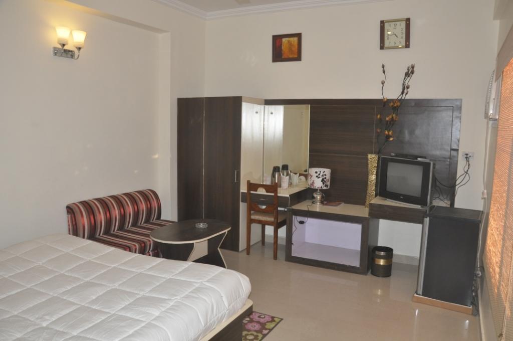 Hotel Mount View Katra (Jammu and Kashmir) Quarto foto